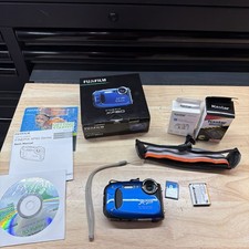Fujifilm FinePix XP60 16.4MP Waterproof Digital Camera With 2 Battery
