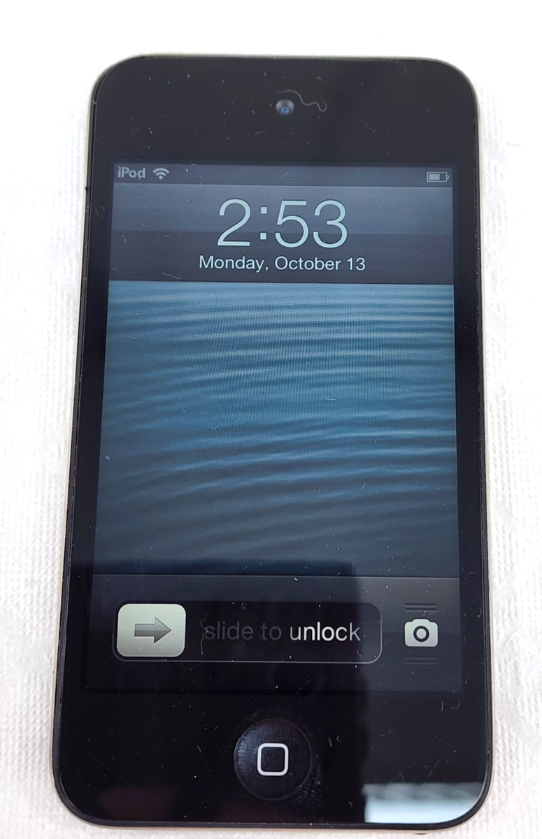 Apple iPod Touch 4th Generation 32 GB MP3 Music Player MC544LL/A