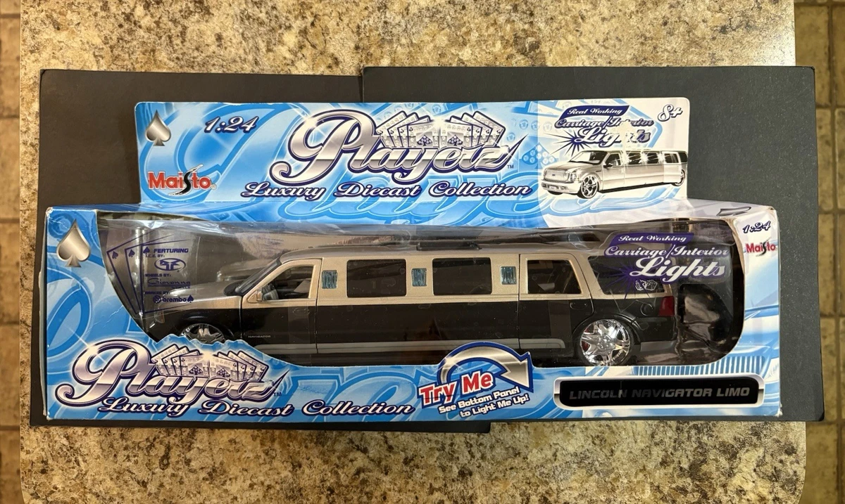 Maisto Lincoln 1:24 Diecast & Toy Vehicles for sale - eBay