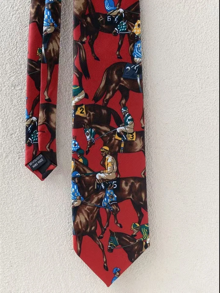 Red vintage hand-woven horse-print tie for a casual gentleman elegant style - Image 4 of 4
