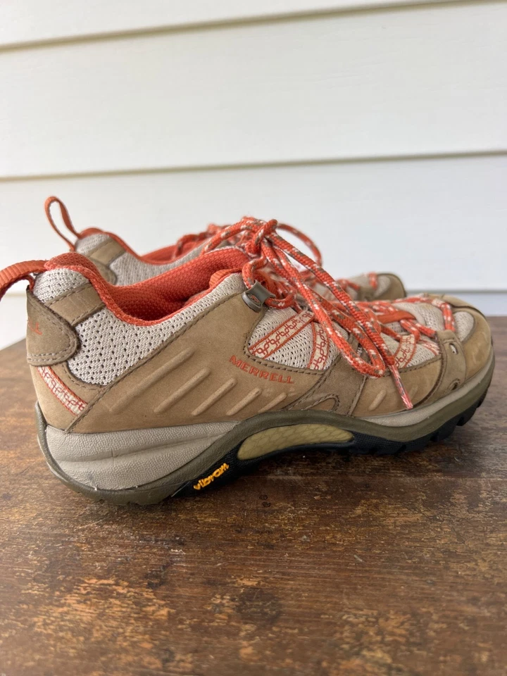 Zapatos de Senderismo Merrell para Mujer Talla 7 Suela Vibram Cuero Malla Tostado y Naranja Exterior Foto 2 de 4