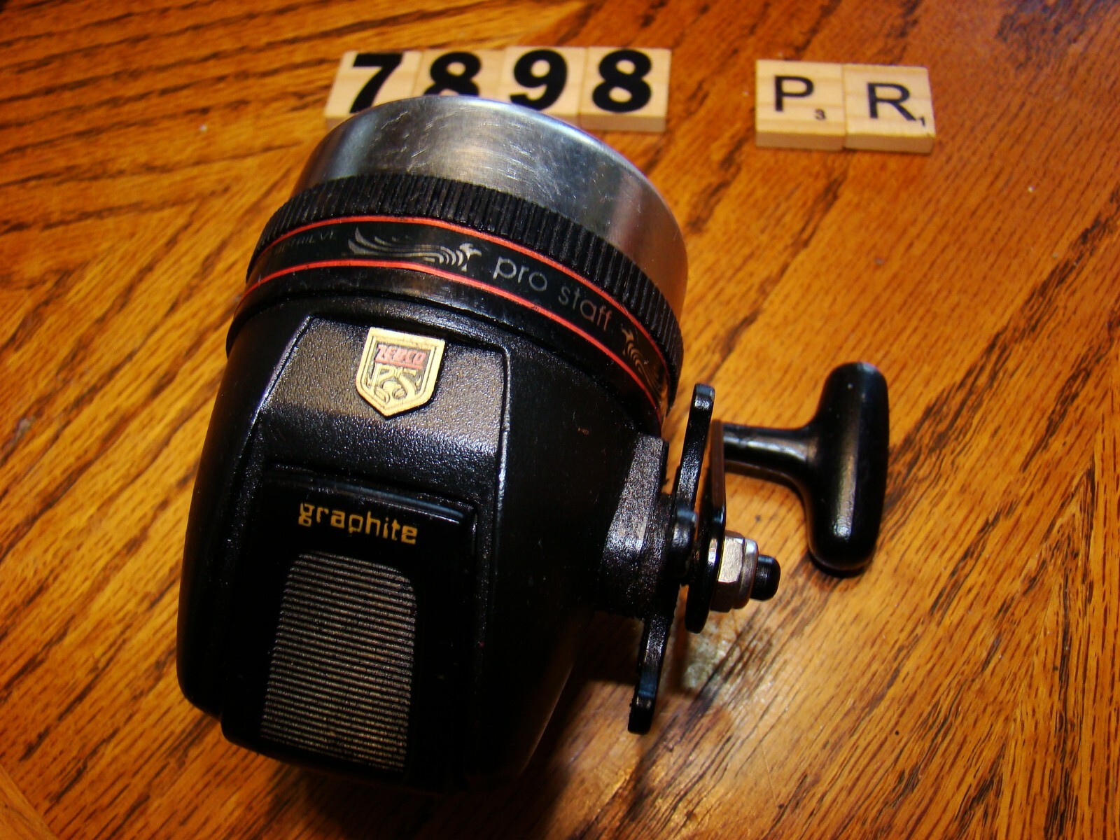 U7898 PR ZEBCO PROSTAFF 20/20 MADE IN USA FISHING REEL