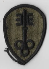 USAMM - 300th Military Police Brigade Patch BLK Bdr. [5D-1107]
