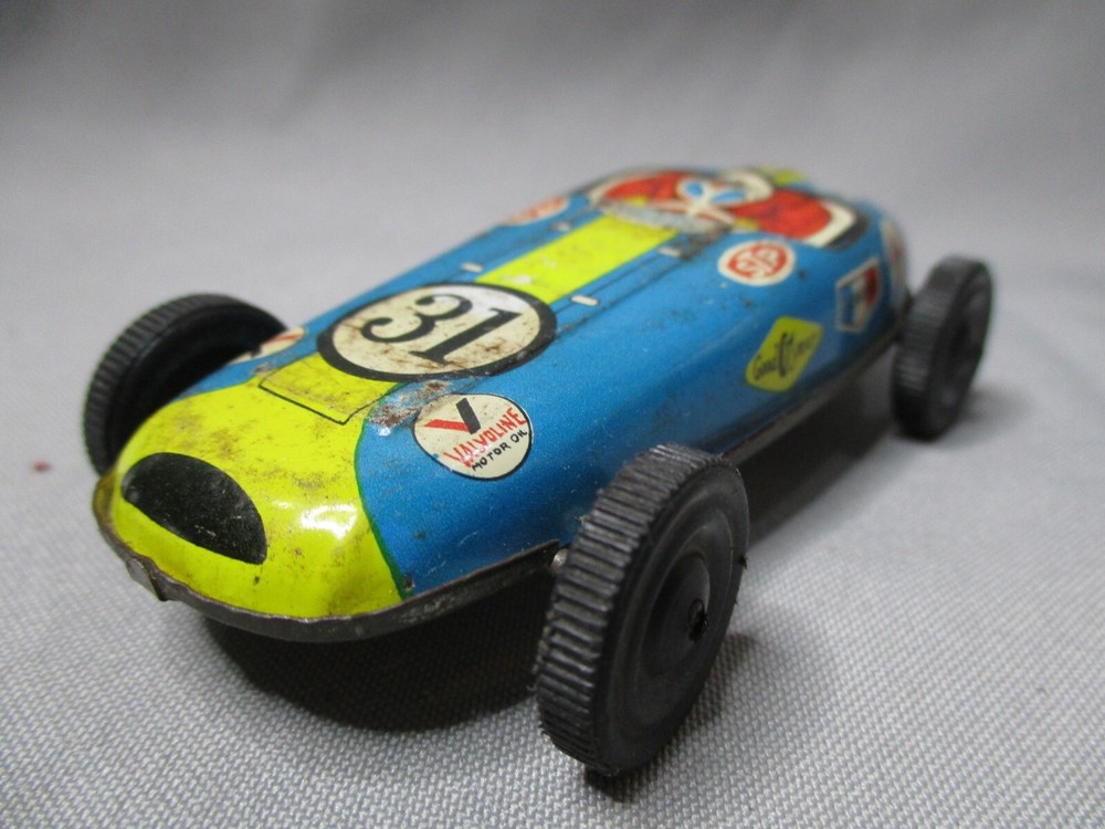 AL323 TIN TOY 1/?? VINTAGE TOLE RACE CAR COOPER JAPAN CAR #31 GOOD CONDITION