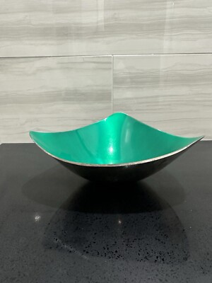 Vintage Reed & Barton Emerald Enamel Silver Plate Triangle Bowl