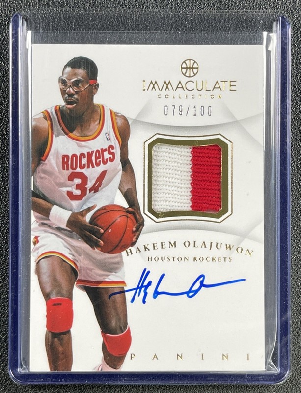 HAKEEM OLAJUWON 2012-13 PANINI IMMACULATE #AP-AO GAME-WORN PATCH AUTO 79/100