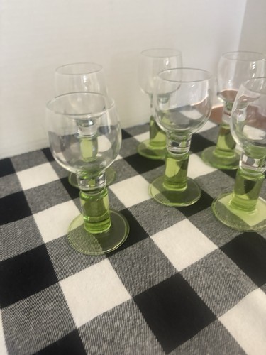 Bormioli Rocco Italy Limoncino Cordial /Footed /Green Shot Glass Set of 6/mint - Picture 2 of 6