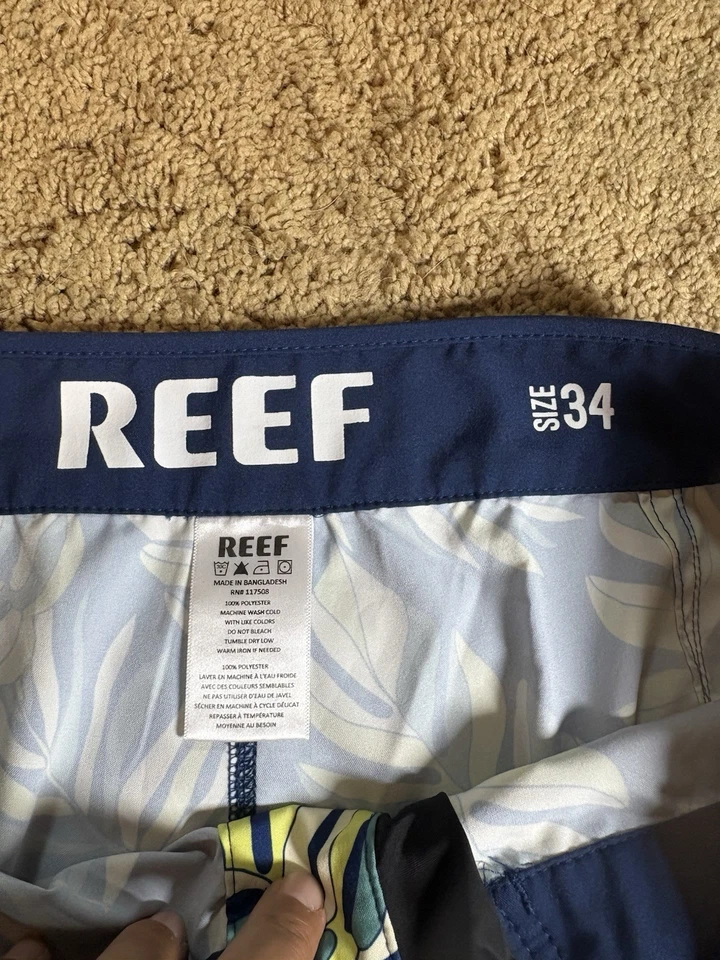 Reef Boardshorts Men 34 Alonso Tropical Leaf Pattern Blue Surf Swim - Image 2 of 4
