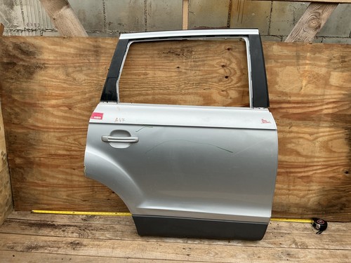 2007 - 2015 Audi Q7 3.6 Premium Rear Right Passenger Side Door Shell OEM.