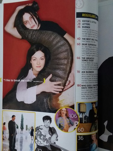 Blender (Dec 2003) Christina Aguilera/White Stripes/50 Cent/John Mayer/Madonna - Picture 3 of 3