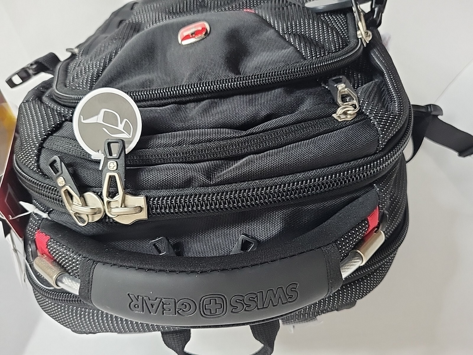 SWISSGEAR Scan Smart TSA Laptop and USB Power Plug 18.5" Backpack - Black NWT 