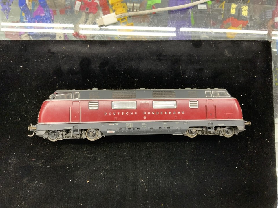 Roco Diesel Locomotive V200 013HO | eBay