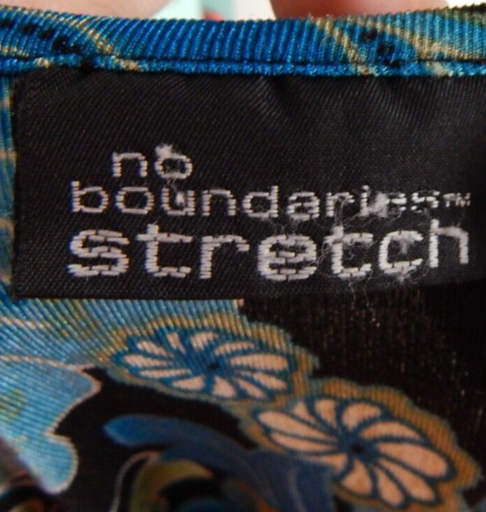 Vintage Y2K No Boundaries Large Top Slinky Knit Floral 3/4 Vintage Y2K No Boundaries Large Top Slinky Knit Floral 3/4