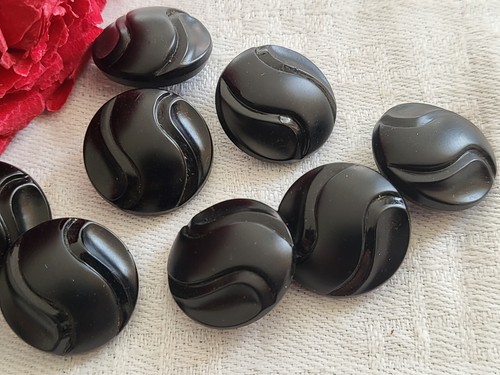 Lot De 4 Gros Boutons Anciens Vintage Noir Strié - Diamètre 2.7 Cm - Réf 1188 - France