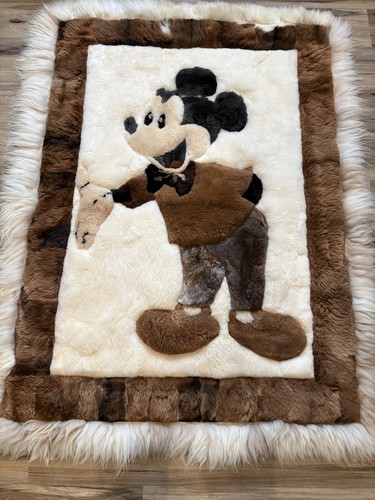 RARE!! MICKEY MOUSE ALPACA FUR SOFT RUG/Wall Hanging!44x60 Great For Kids Room!