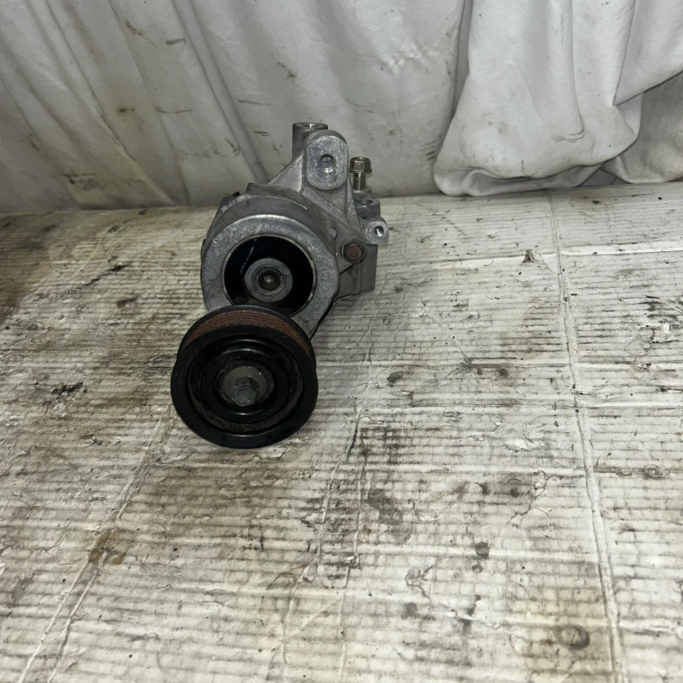 Honda S2000 F20c1 2.0 Ap1 Belt Tensioner Bracket - Изображение 4 из 4