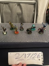 Skylanders Spyro's Adventure Starter Pack of 8 Figures Nice Conditions 