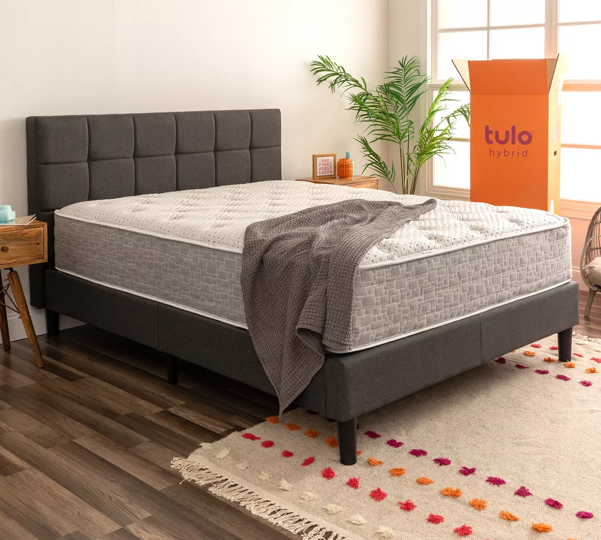 Tulo medium pillow cheap