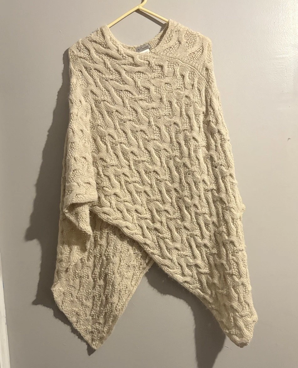 Cerretelli Firenze Alpaca Blend Cozy Boho Asymmetrical Hem Cream Poncho Onesize