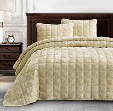 Chezmoi Collection Piers Beige Velvet Quilt Queen Set, 3-Piece Plush Distressed