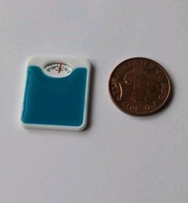 Dolls House Bathroom Scales Green & White Accessory Miniature 1:12th Scale