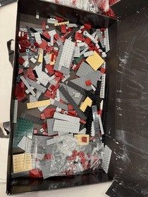 LEGO Architecture 21010 Robie House Wornbox Retired. Opened Box Complete