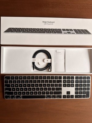 Apple Magic Keyboard with Touch ID & Trackpad | Black | eBay