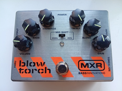 MXR M181 Bass Lötlampe Overdrive Verzerrung Effekpedal für Gitarre getestet M-181