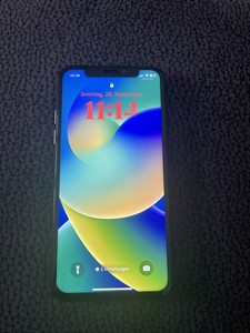 Apple iPhone x - 64GB, ohne Simlock, 100% Akkukapazität
