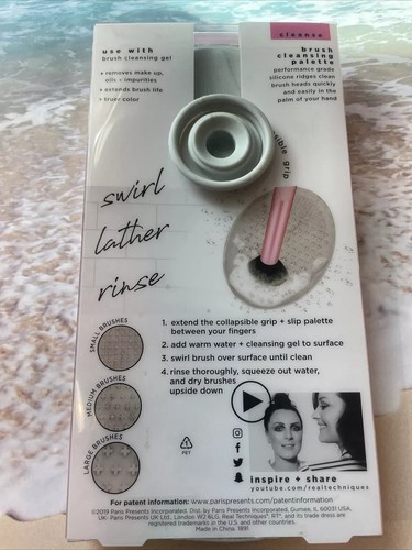 Brand New ; Real Techniques Brush Cleansing Palette + Cleansing Gel - Picture 2 of 3