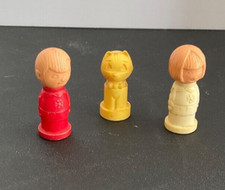 Vintage Figure - Poss Marx . Boy, Girl and Cat