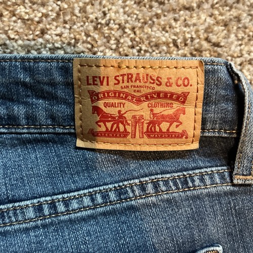 Levi’s 711 Skinny Denim Jeans Women's 28 Actual 28 X 27 - Picture 13 of 13