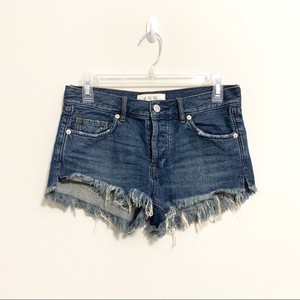 high waisted frayed jean shorts
