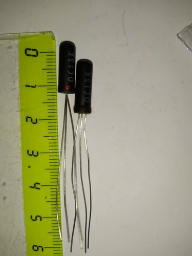 OC13k = OC75 HFE 35/50 Fuite SUPERIEUR A 100µA NOS oc13 = oc 75 Lot 2 Pcs - Picture 2 of 2