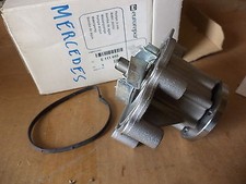 Pompe à eau Mercedes CLASSE V