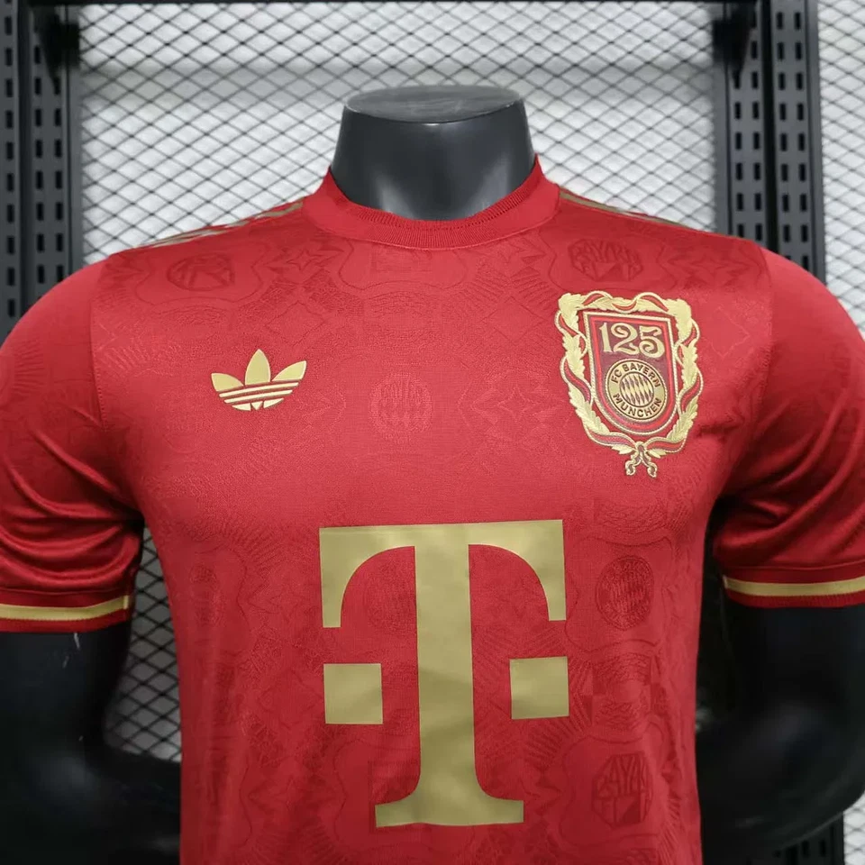 Camiseta de fútbol edición 125 aniversario Bayern Munich versión jugador 2024/2025 Foto 2 de 4