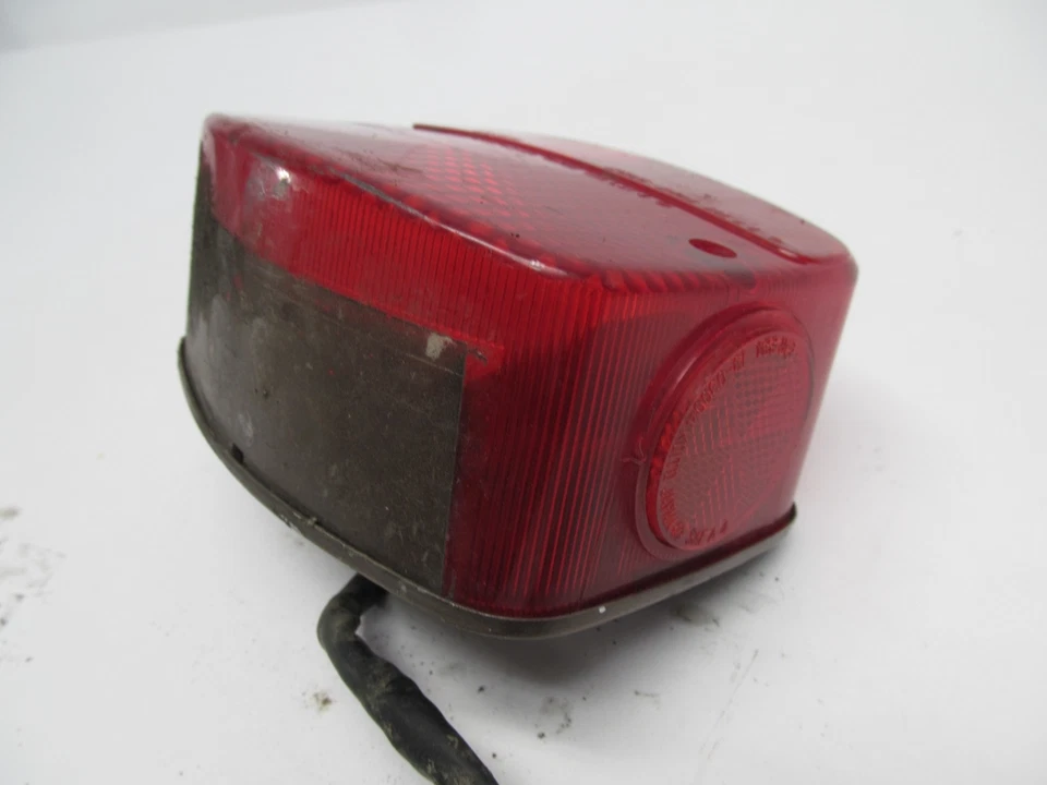 1981 KAWASAKI KZ650 KZ 650 H CSR ЗАДНИЙ ФОНАРЬ - Изображение 4 из 4