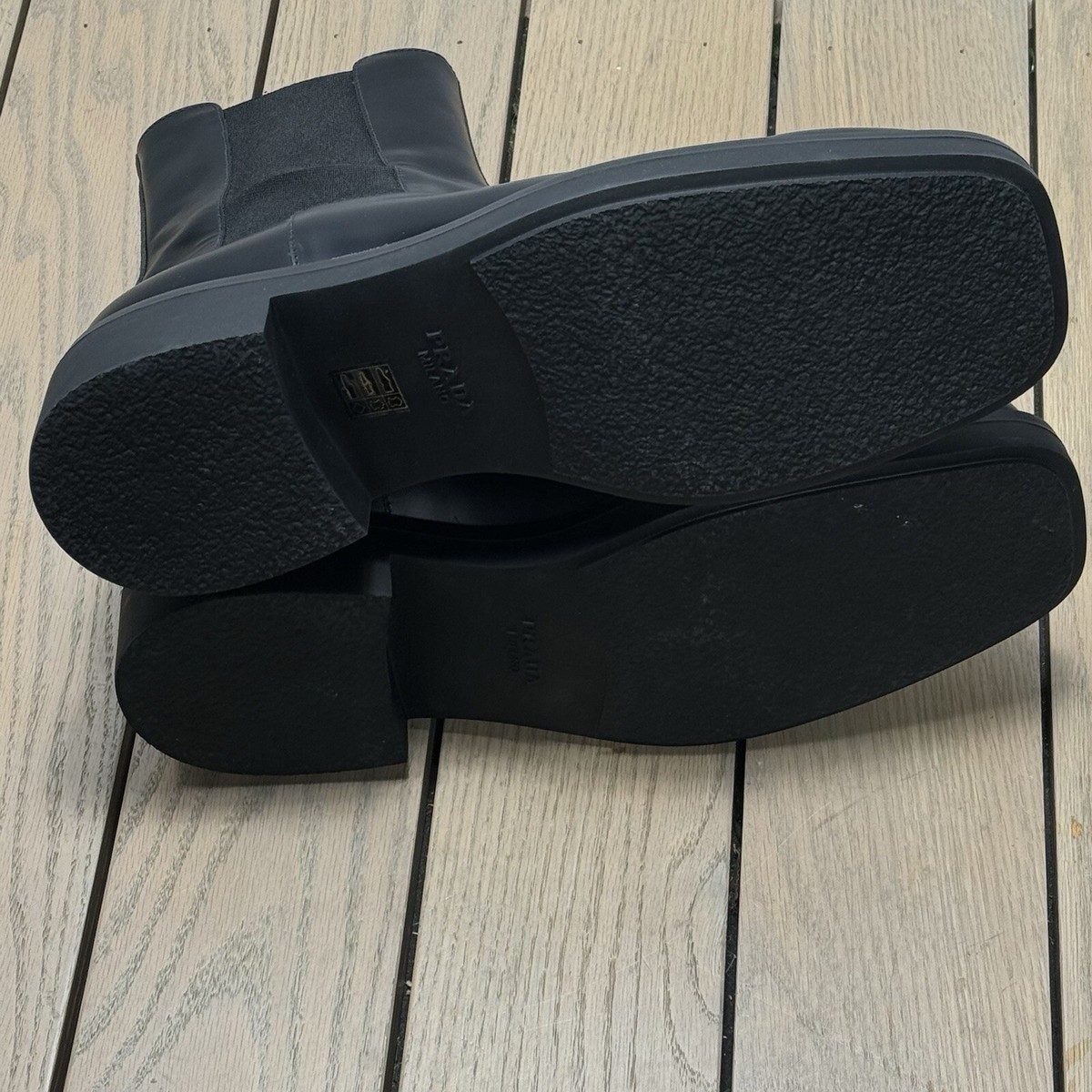Prada Chelsea Boots Slip On Black Leather Mens 10 Made In  display picture 2