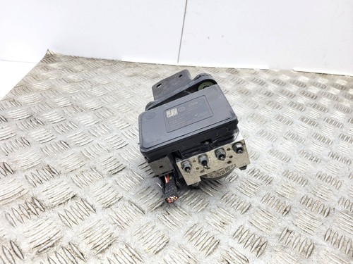 VOLKSWAGEN PASSAT B8 2022 ABS PUMP CONTROL MODULE UNIT 5Q0614517HB 1.4 HYBRID