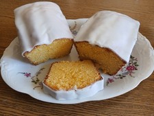 Zitronen    Mandel  Kuchen    frisch zubereit...
