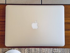 Apple MacBook Air 13" Mid 2012 A1466 - 137 Cycles - Mint Condition