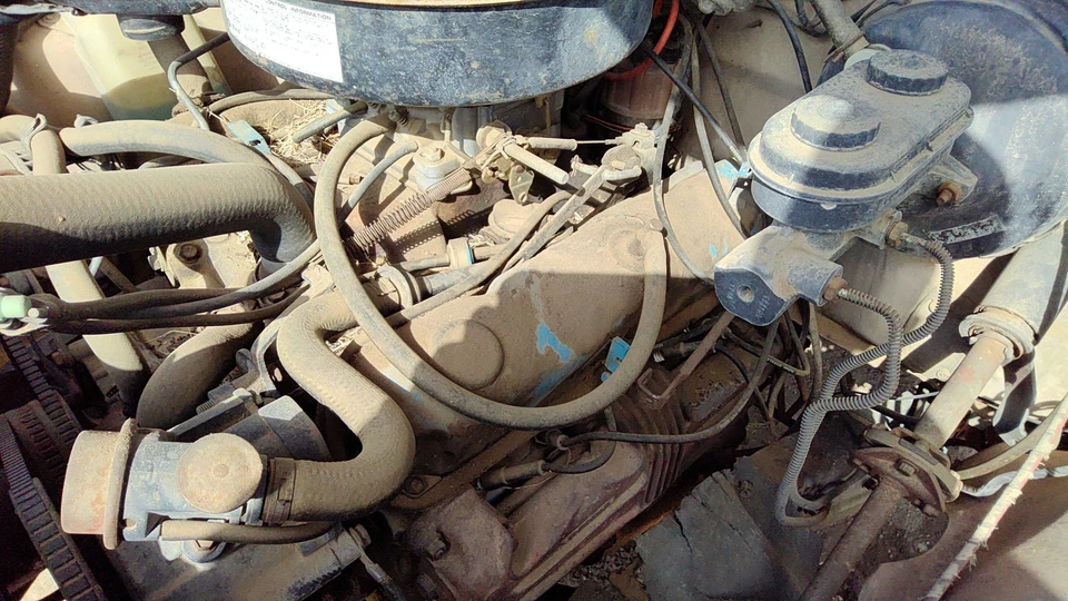 1984 Dodge D350 Driver Left Valve Cover Oem 5.9l Left - Image 4 of 4