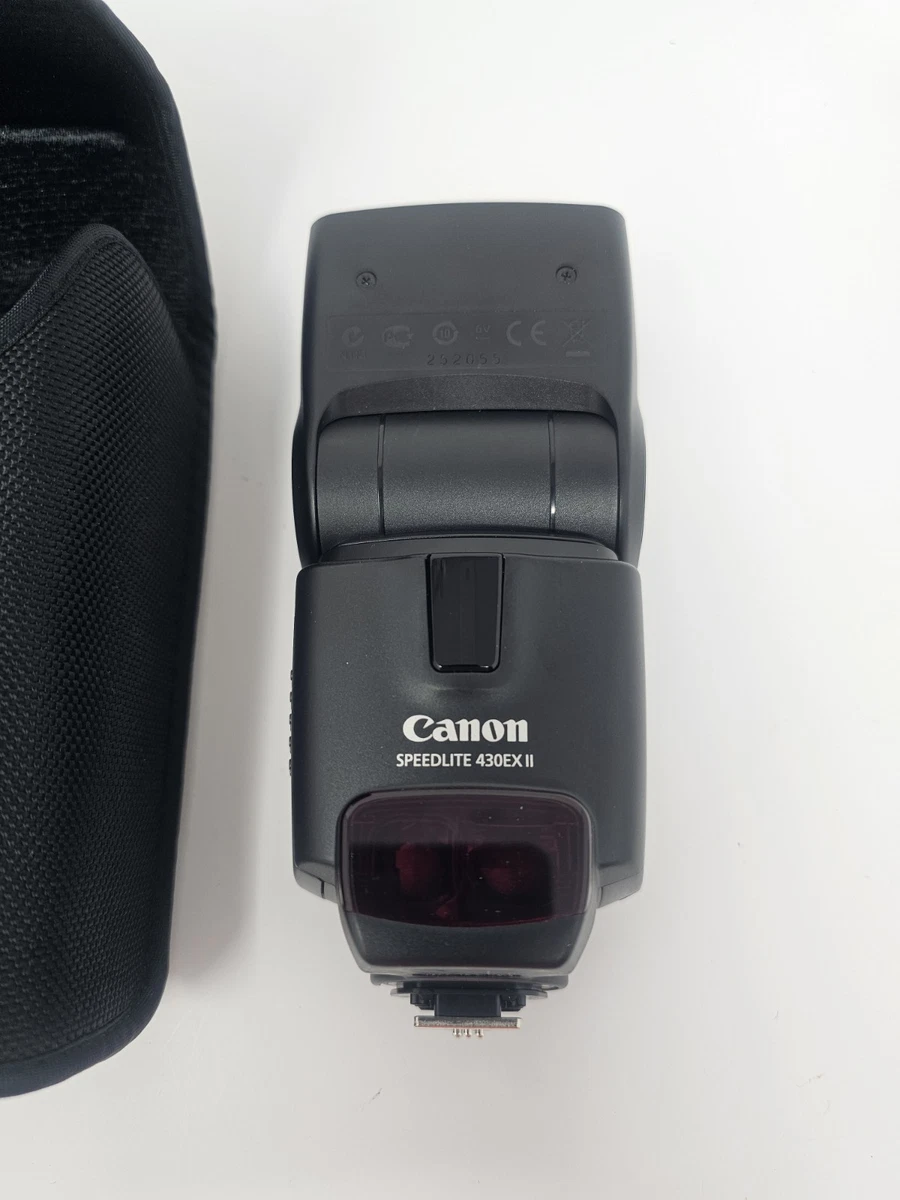 Canon Speedlite 430EX II flash: using wide angle diffuser as a reflector