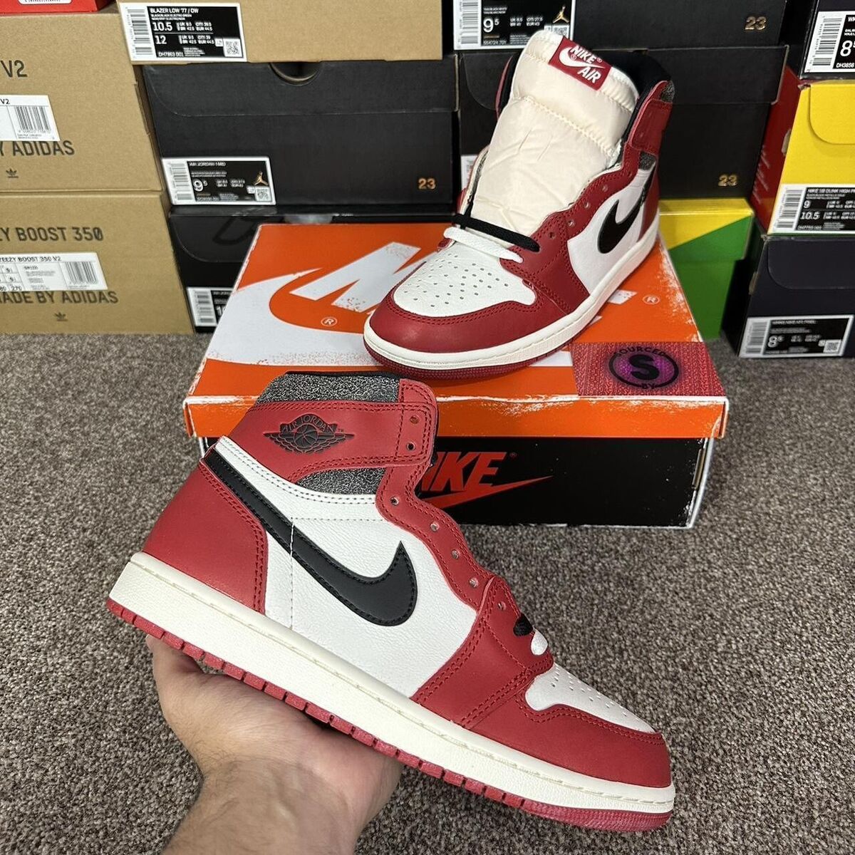 NIKE AIR JORDAN 1 RETRO HIGH OG CHICAGO LOST AND FOUND UK NIKE AIR JORDAN 1 RETRO HIGH OG CHICAGO LOST AND FOUND UK
