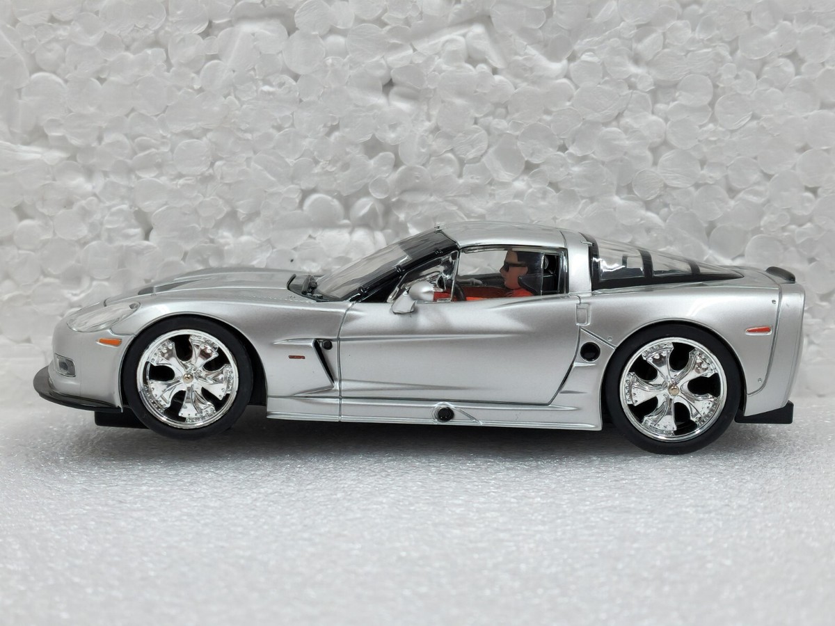 Carrera Digital 132 30135 Chevrolet Corvette C6 w/ spinner wheels