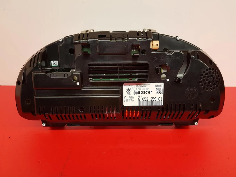 BMW Serie 6 Gran Cupé M6 2016 4,4 L gasolina automático velocímetro cuadro de instrumentos Foto 3 de 4