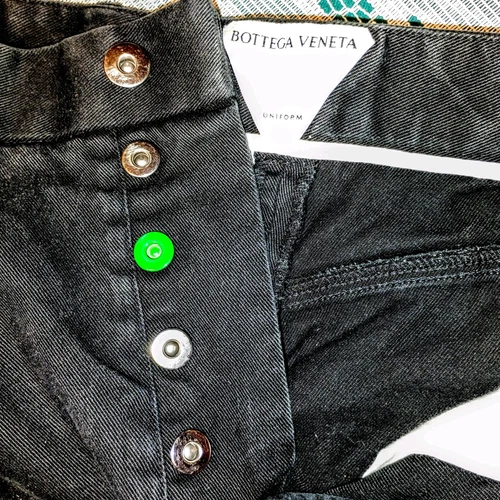 Jeans donna Bottega veneta nero taglio dritto uniforme taglia 36 (28x29) 10 5"Ris