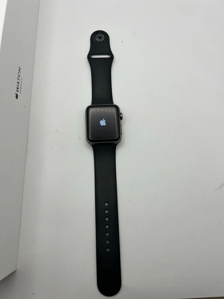 Apple Watch Series 3 42mm Black Sport Band - Space Gray MTF32LL/A) - Image 2 of 4