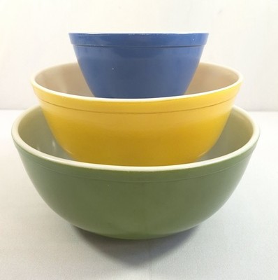 1960s Pyrex Primary Reverse Nesting Mixing Bowl Set, 401, 403, 404, VGC!