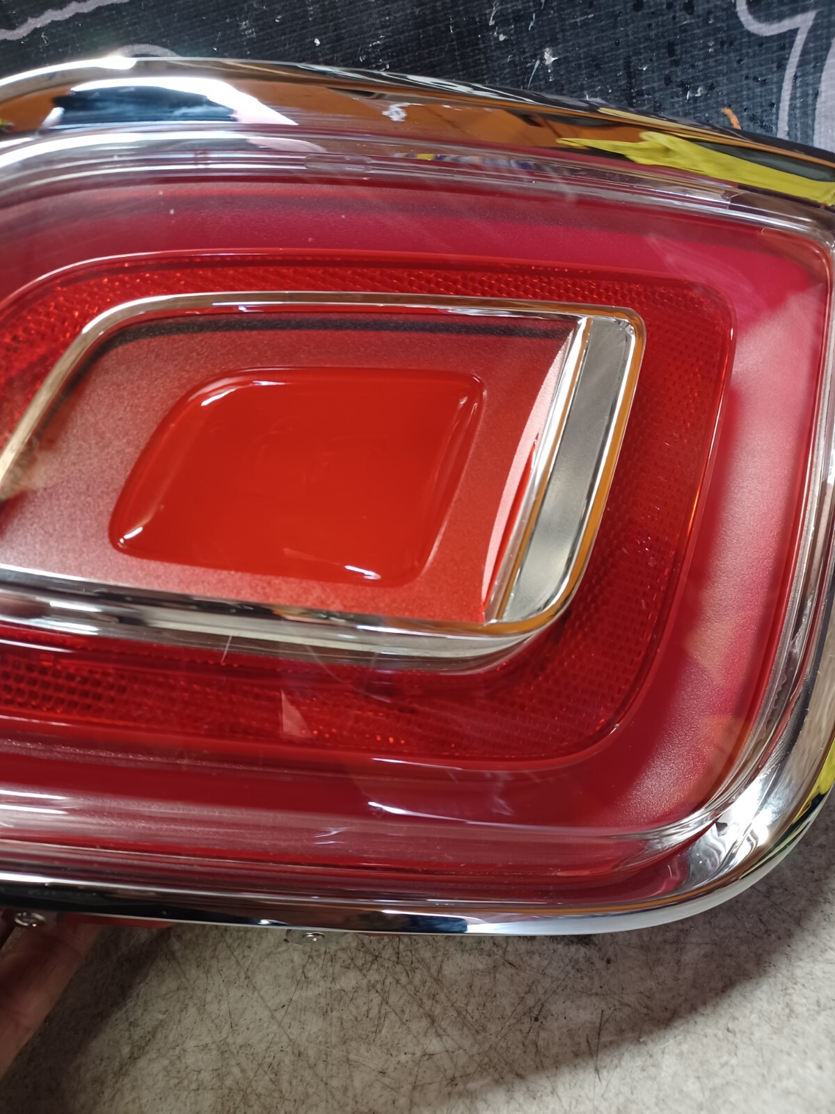2018 ROLLS ROYCE PHANTOM LEFT DRIVER LED TAIL LIGHT 63217415329 *P170